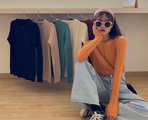 【福建幾元毛衣批發時尚女士毛衣批發廠家便宜毛衣批發】- 